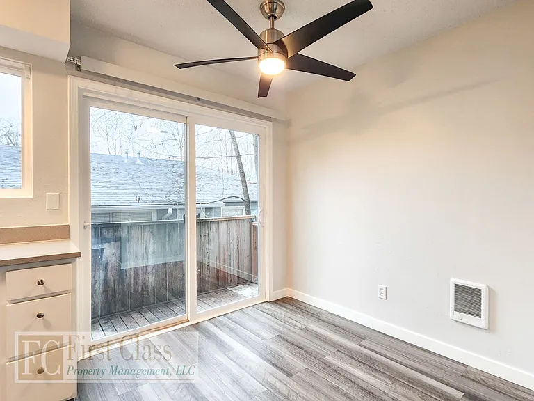 Westview Terrace — Photo 44