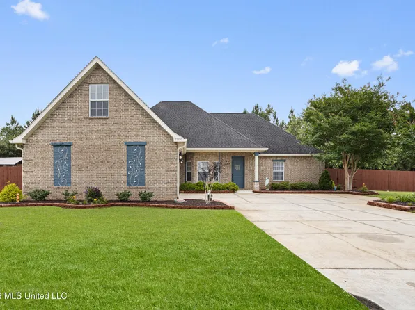 2100 Parkview Cv, Biloxi, MS 39532