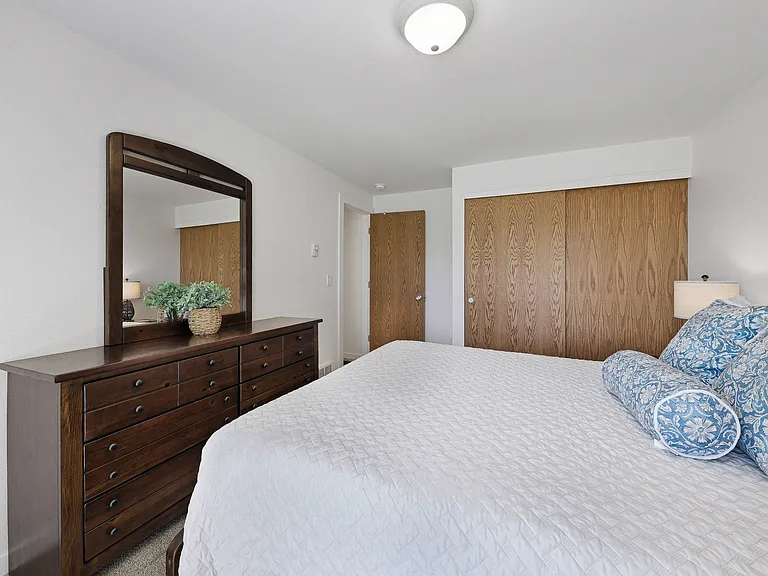 15185 Yotie Ct — Photo 28