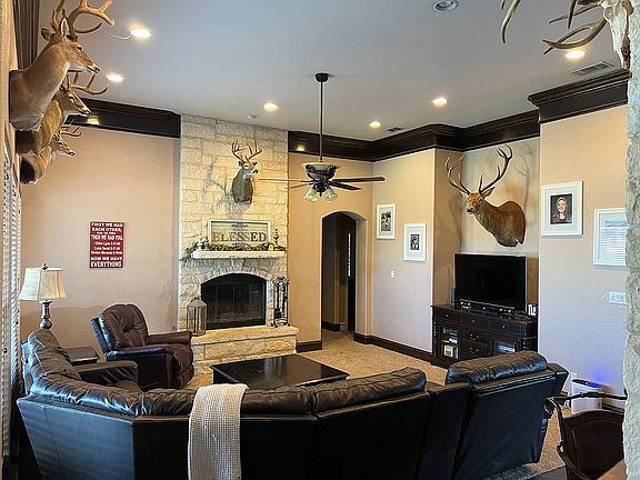4th image of 4995 Stillhouse Lake Dr