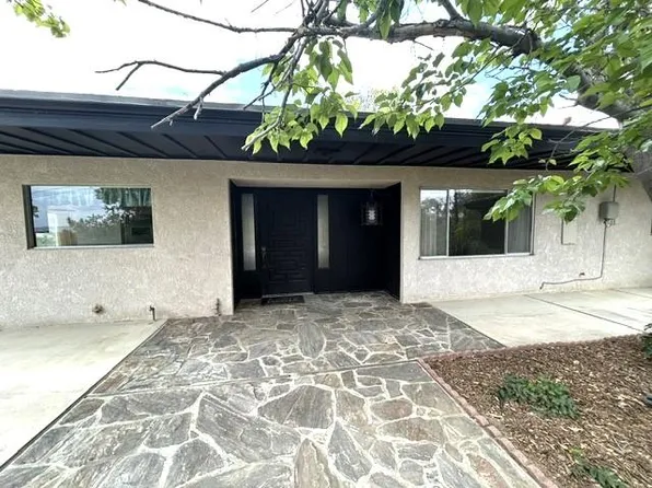 28280 Rawlings Rd, Hemet, CA 92544