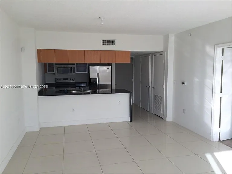 1750 N Bayshore Dr #4912 — Photo 5