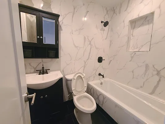 Rented by Cheskel Meisels, LREB | media 19