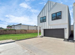 2347 Hoskins Dr, Houston, TX 77080