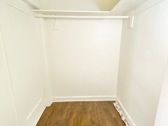 4th image of 5425 Santa Monica Blvd APT 303