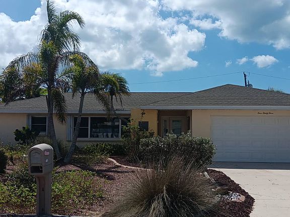 2nd image of 433 Darling Dr