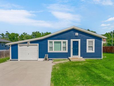308 N Washington St, Spring Hill, KS, 66083