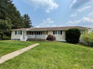 2864 W Alexander Rd, Valley Grove, WV 26060