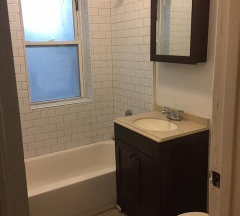 5th image of 2118 W Birchwood Ave APT 1