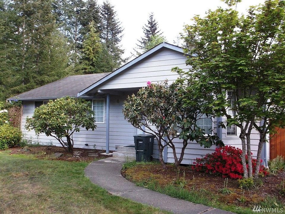 1st image of 1429 128th Dr NE #7B