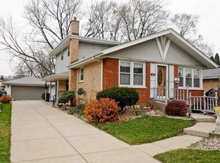 14936 Kenton Ave, Midlothian, IL 60445