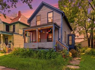 204 N Gilbert St, Iowa City, IA 52245
