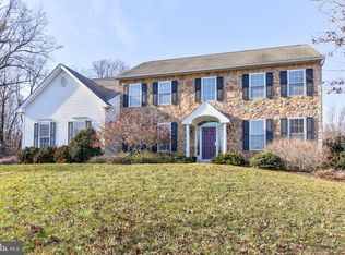 859 Sunrise Dr, Kennett Square, PA 19348