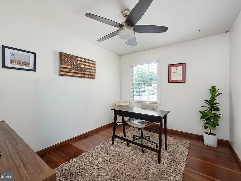 6 Roseville Ct — Photo 18