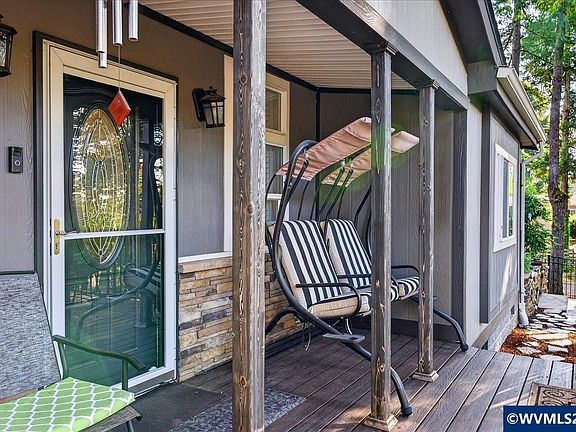4th image of 2835 NW Miller Pl