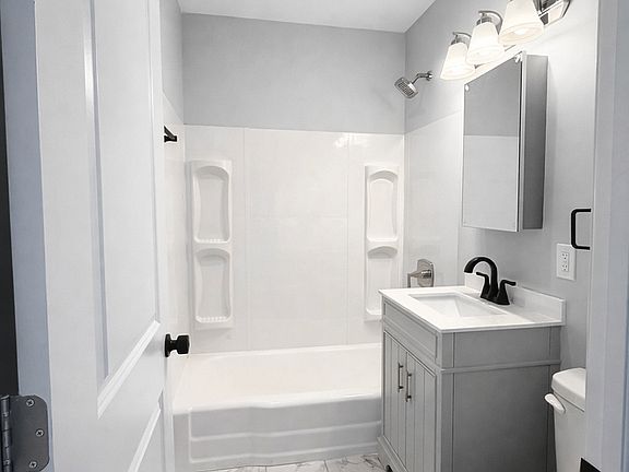 4th image of 2069 N 18th Ave APT 9