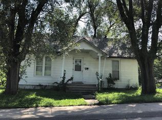 123 N Davis St, Maryville, MO 64468