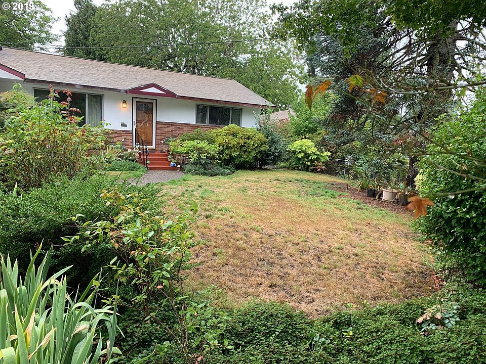 2nd image of 4350 NE Simpson Ct