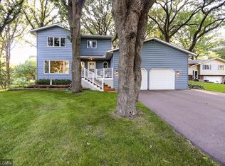 3059 Fairview Ave N, Roseville, MN 55113