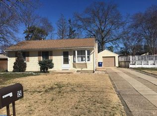 15 Stagecoach Rd, Southampton, NJ 08088