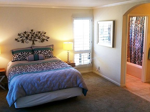 5th image of 1066 Shoreline Dr