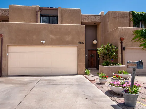 6820 Los Trechos Ct NE, Albuquerque, NM 87109