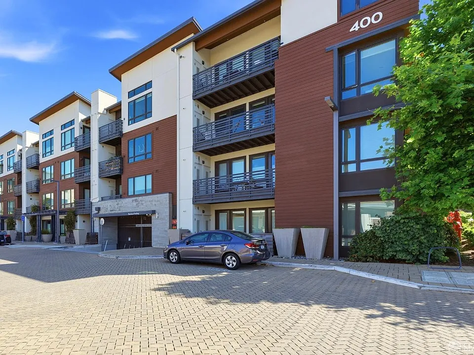 400 El Camino Real #217