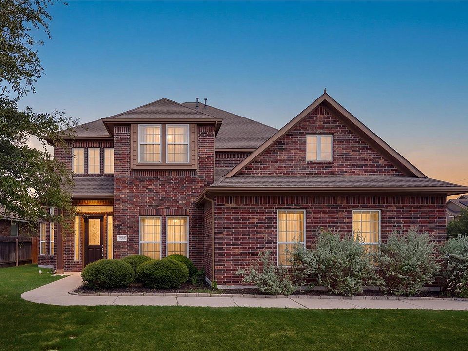 1st image of 8093 Arezzo Dr