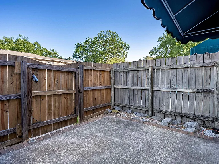 3700 Bush River Rd #K6 — Photo 25