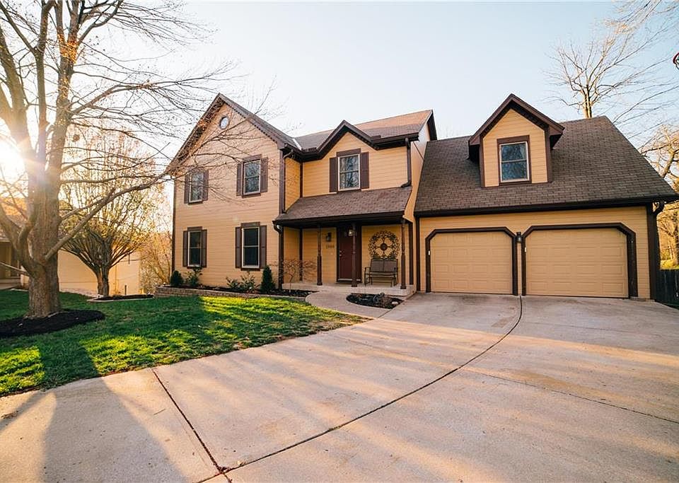 1st image of 1900 SW Rock Creek Ct