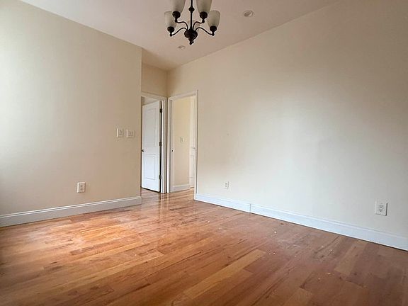 4th image of 708 De Kalb Ave #20