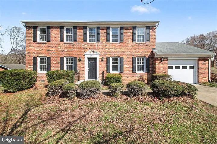 2113 Matthew Ln
