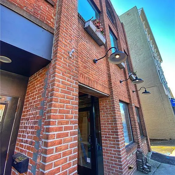 7 Wall St #4 — Photo 9