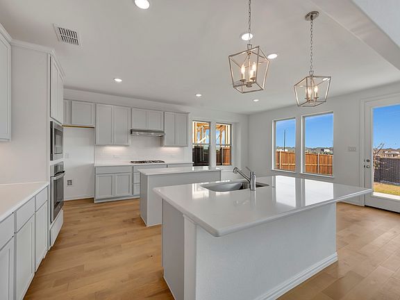 3rd image of 4034 Yellow Bells Way