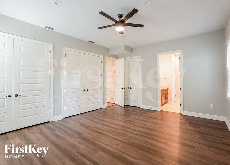 203 Saunders St — Photo 10