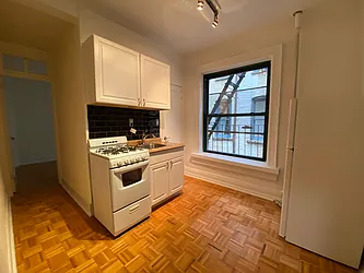 Rented by City Connections Realty