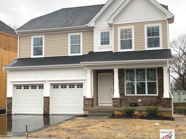 28 Misty Meadow Ln, Hamilton, NJ 08619