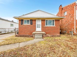 13835 Hovey Ave, Warren, MI 48089
