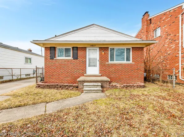 13835 Hovey Ave, Warren, MI 48089