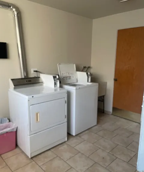 8527 W Bryn Mawr Ave #2E — Photo 16