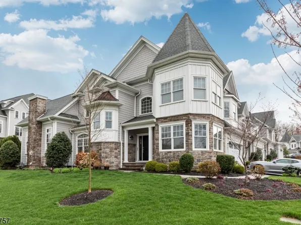 1 Park View Dr, Warren Twp., NJ 07059