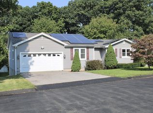 64 Circuit Ave N, Worcester, MA 01603