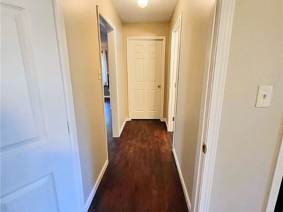 4th image of 1303 Lake St