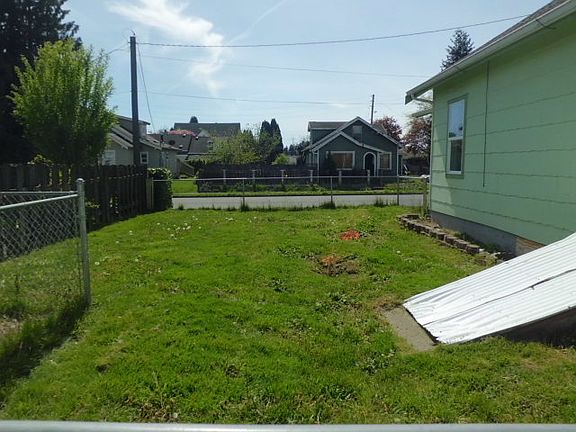 5th image of 311 W Cherry St