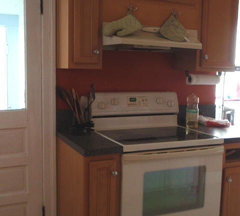 3rd image of 4612 Colonial Ave