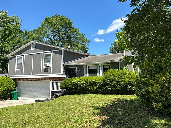 2nd image of 2306 Ramblewood Cir