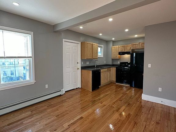 2nd image of 17 Kimball St APT 2