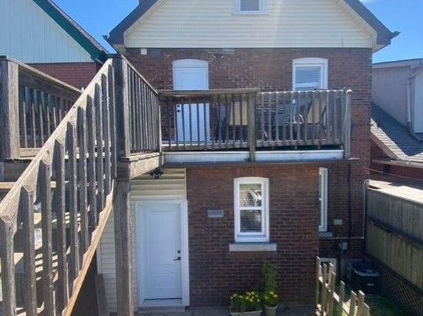 11 Barnesdale Ave N, Hamilton, ON L8L 6R4