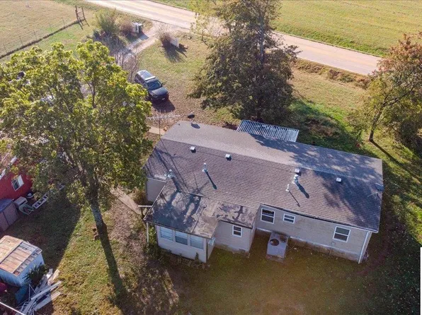 12175 E Highway B, Stockton, MO 65785