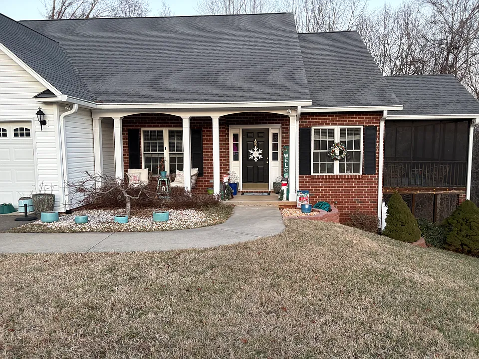 1634 Silver Creek Dr